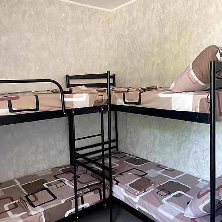 Pitstop Motel Kamianske Luaran gambar